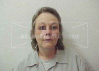 Carolyn S Skinner