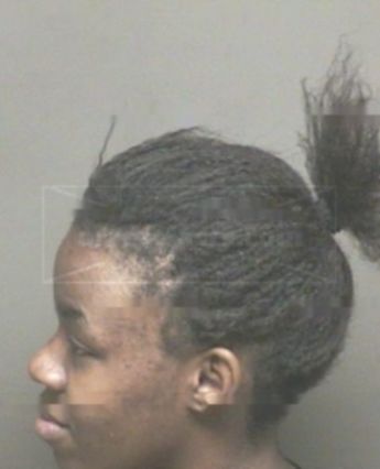 Quantina Dekeytha Lowe