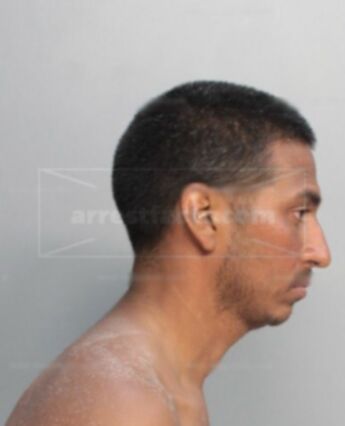 Eduardo A Arauz