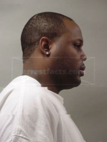 Deandre D Buchanan