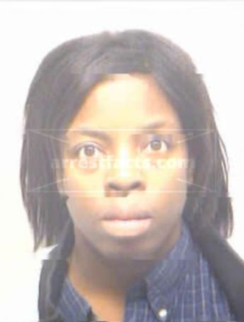 Deloris E Carter