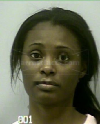 Lynette Nicole Roberts