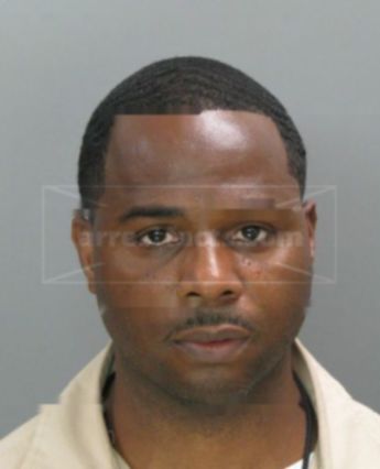 Larry Donnell Lewis