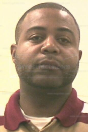 Dion Terrell Holmes