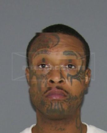 Derrick L Wells