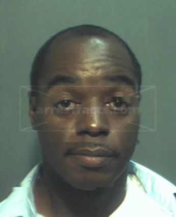 Aaron Devon Rich