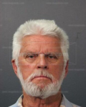 Clyde R Grant