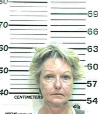 Linda Ray Barnes