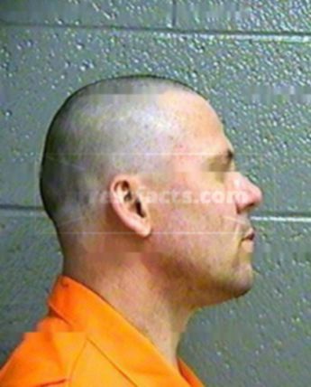 James Thomas Mcdaris