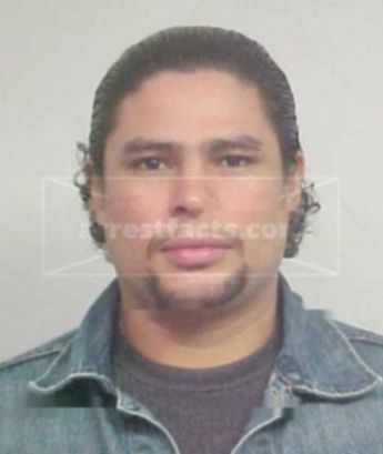 Oscar J Milla