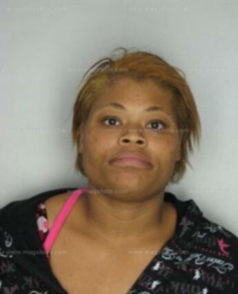 Qweaundra Smith
