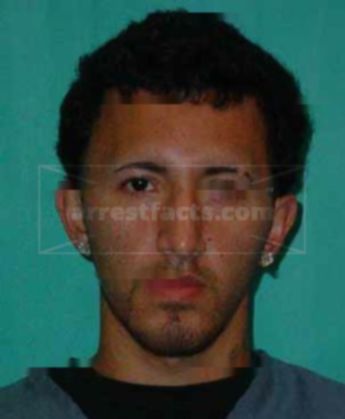 Victor D Medina