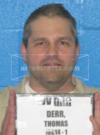 Thomas R Derr