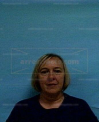 Lesley Paige Roberts