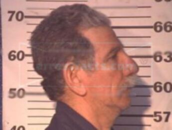 Arnold Palacios Cavazos