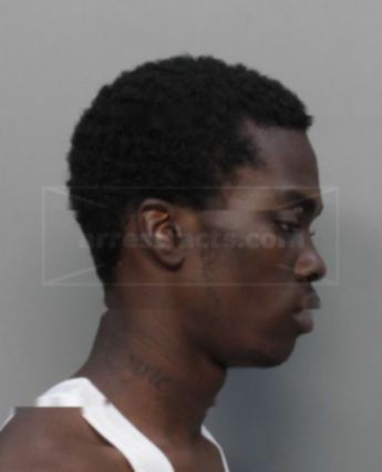 Andre Levon Savage