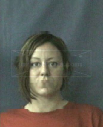 Nicole L Estes