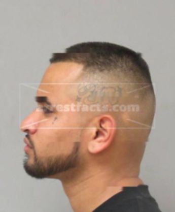 Hugo D Meza