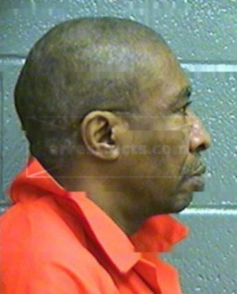 Michael D Washington