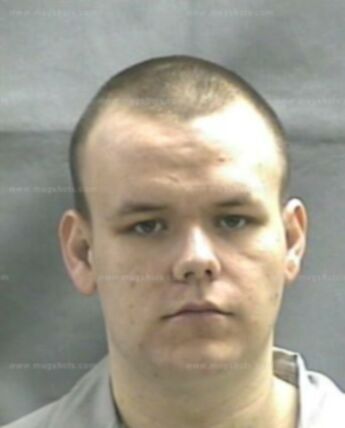 Everette L Warren