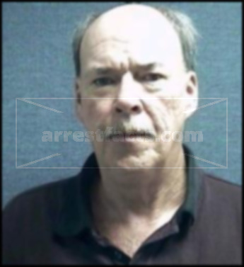 Bennie J Ross