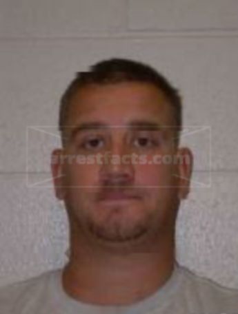 Ryan R Peery