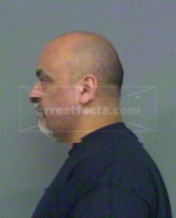 Russell M Hernandez