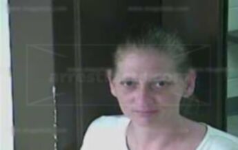 Nancy Louis Hammons