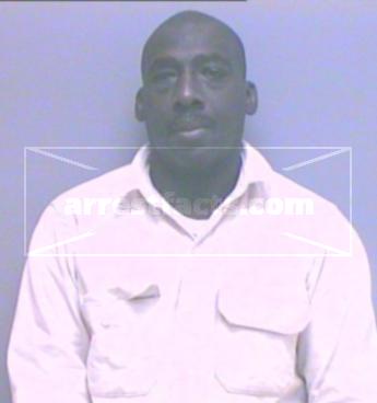 Dexter Glenn Guster
