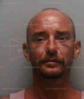 Kenneth Lee Woods