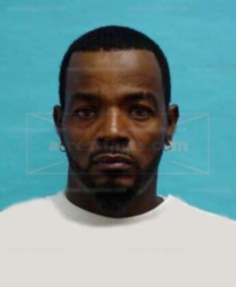 Robert E Hooks
