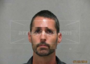 Matthew J Hahn