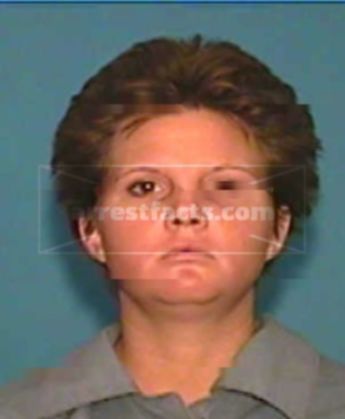 Sarah D Wilkes