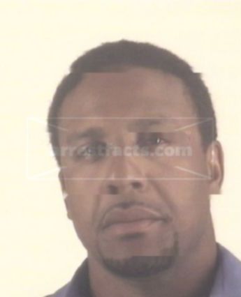 Lamar R Washington