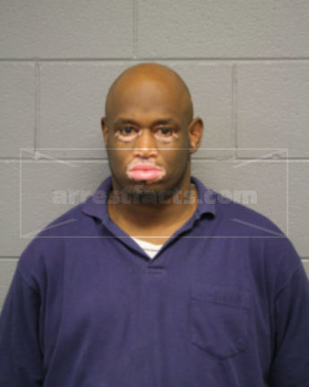 Steven D Reese