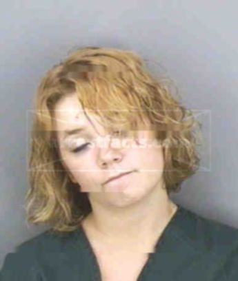 Sarah D Davis