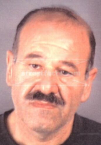 Johnny Elias Laow