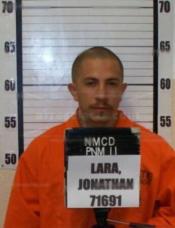 Jonathan Erik Lara