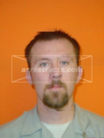 Donnie L Chandler