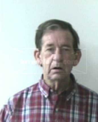 Kenneth R Benight