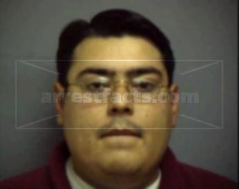 Robert Mendoza Flores