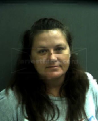 Stephanie L Price