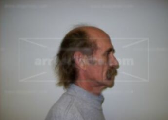 Larry D Bess
