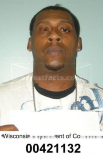 Wesley D Mccullough