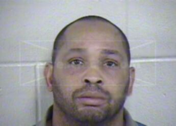 Eddie L Glover