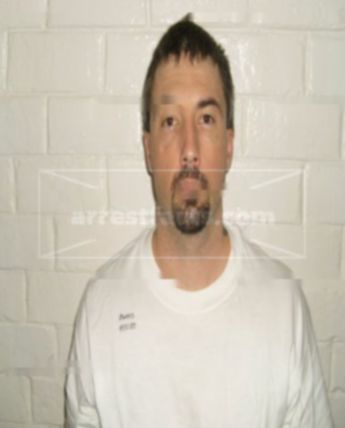 Robert L Owens