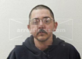 Dustin R Belknap