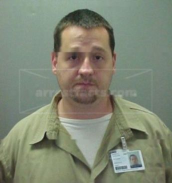 Darrell G Daulton