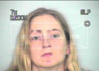 Amy Richelle Anderson