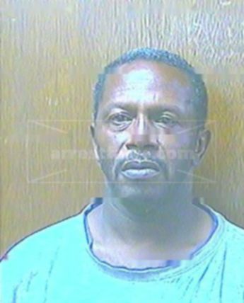 Everett D Dixon